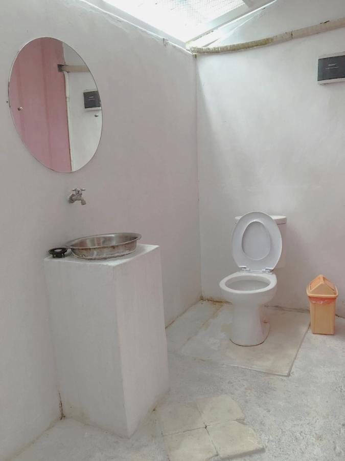 Отель Kubu Container Улувату Экстерьер фото